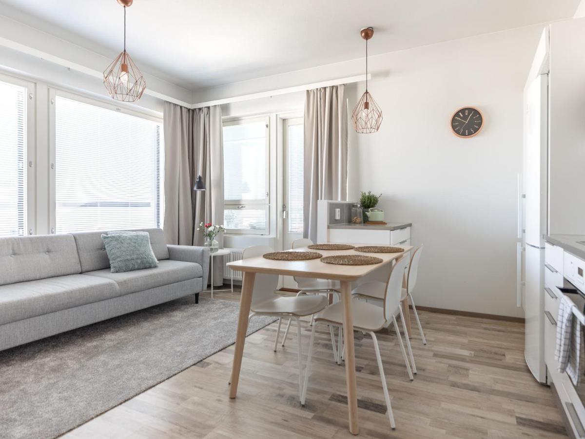 Arctic Penthouse City Suite Рованиеми Экстерьер фото