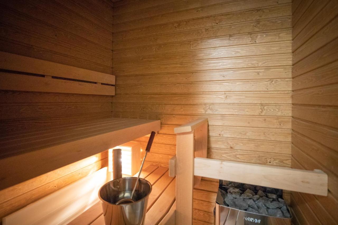 Arctic Penthouse City Suite Рованиеми Экстерьер фото
